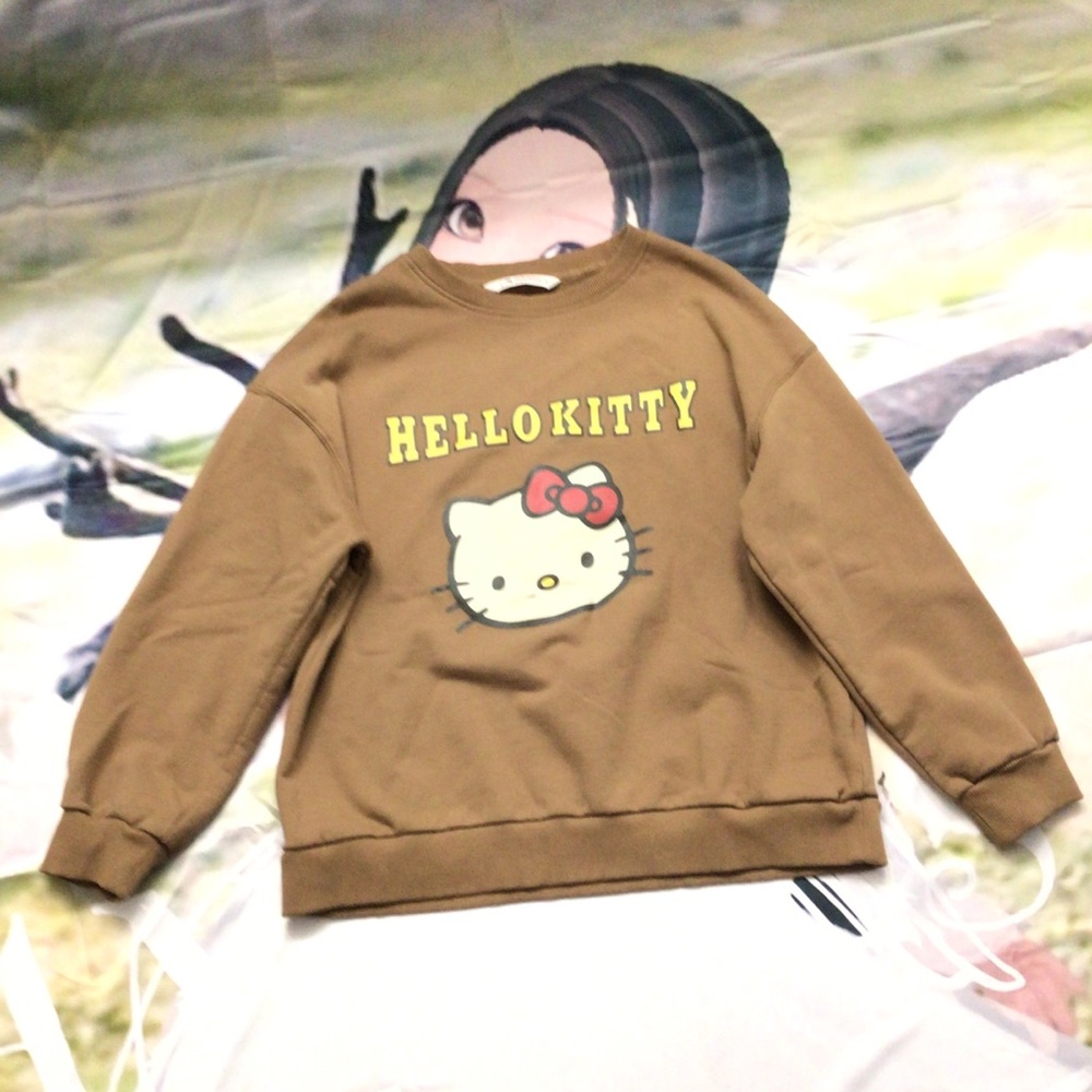 NEW Tonlion Hello Kitty Crew Sweatshirt RARE